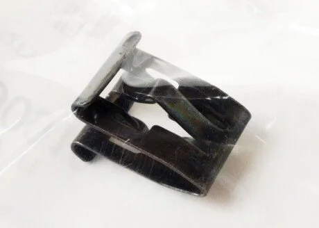 Кліпса обшивки стійки передн SUBARU 909100027
