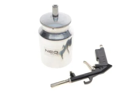Пістоструминний пістолет з бачком 750 см3 NEO TOOLS 14-724