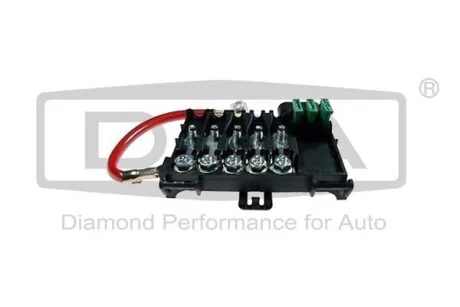 Корпус блока предохранителей Skoda Octavia I (1U2) (96-01)/VW Golf IV (893701589 DPA 89370158902