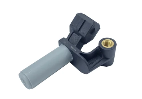 Датчик обертів колінвалу 2.0-2.4D FORD 1143723 AND 30906158