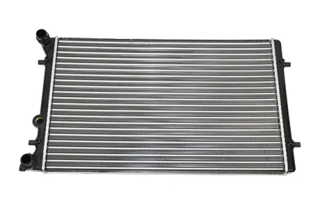 Радіатор системи охолодження AND 3L121006