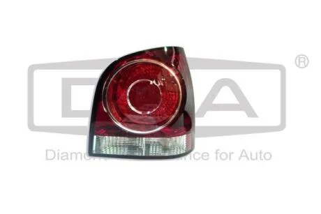 Ліхтар правий VW Polo (01-10) (без плати та ламп) DPA 89451699502