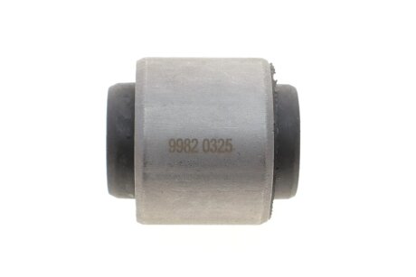 Сайлентблок важіля BLUE PRINT ADBP800538