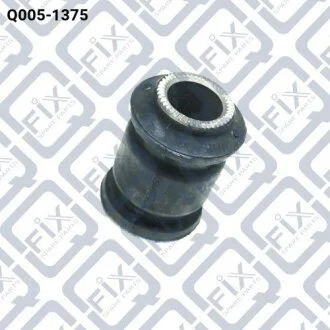 Сайлентблок заднього поперечного важеля Q-fix Q0051375