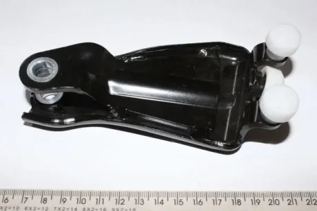 Ролик бок. дверей Zilbermann 02-005