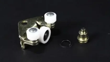 Ролик бок. дверей Zilbermann 02-033