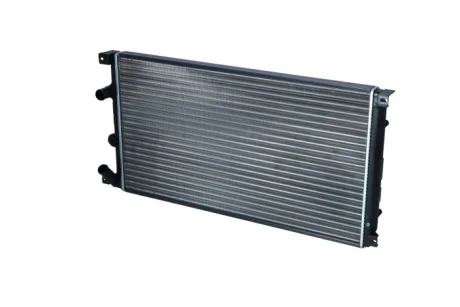 Радіатор охолодження RENAULT Master 2.5D 05- (вир-во) NRF 58324A
