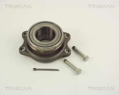 MITSUBISHI Маточина задн. GALANT VII 92-, GALANT VIII 96- TRISCAN 8530 42210