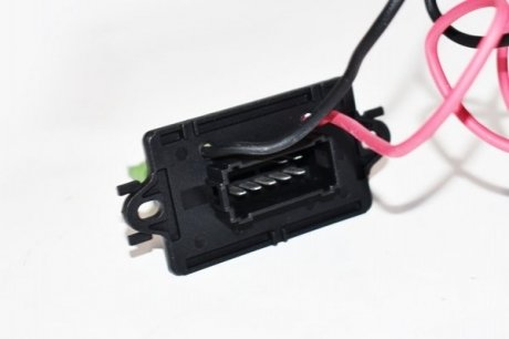 Резистор вентилятора отопителя CLIO III ASAM 77193 (фото 1)