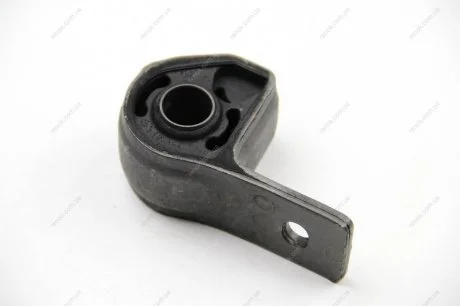 Сайлентблок важеля (переднього/ззаду) Citroen Berlingo/Peugeot Partner 1.6/2.0 HDI 96- ASMETAL 38CT0208