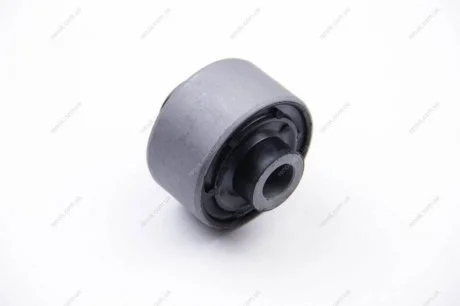 Сайлентблок переднього важеля (задній) Trafic/Vivaro 01- (підсилений) BC GUMA BC1212