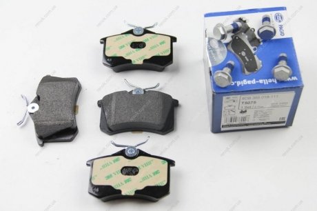 Комплект тормозных колодок, дисковый тормоз HELLA 8DB 355 018-111