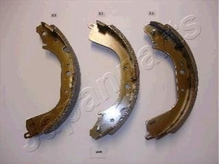 TOYOTA Щеки тормозные Landcruiser JAPANPARTS GF-205AF