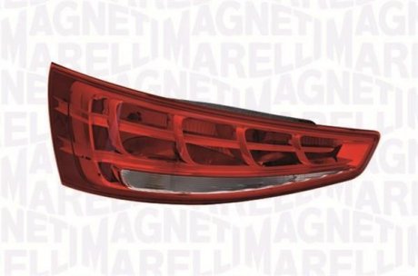 Задний верхний фонарь левый фонарь AUDI Q3 MAGNETI MARELLI 714021300701