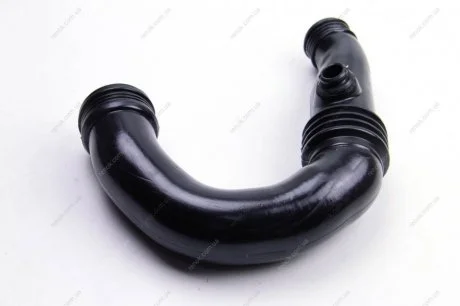 Патрубок воздуховода Renault Kangoo I, Clio II, Symbol, Logan I, Sandero I 1.5 DCI (03-07) Metalcaucho 03853