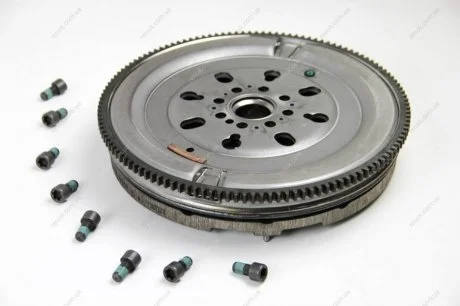 МАХОВИК ДВИГУНА M9T RENAULT 123003319R