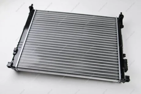 Радіатор THERMOTEC D7R039TT