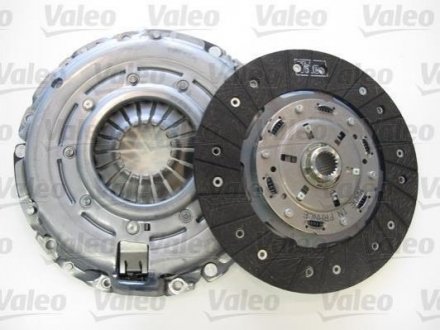 Комплект сцепления Opel Zafira B/Astra H 1.7CDTI 08-240mm (z=20) Valeo 826868