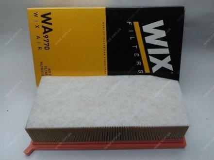 Фильтр воздушный WIX FILTERS WA9770